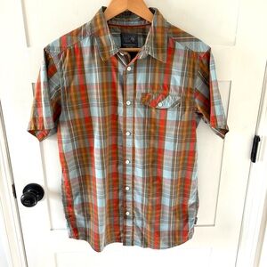 Mountain Hardwear Plaid Cotton Blend Shirt. Size Medium.